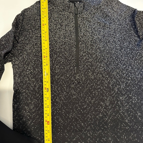 Lululemon Rest Less cropped half zip top - Picture 6 of 8